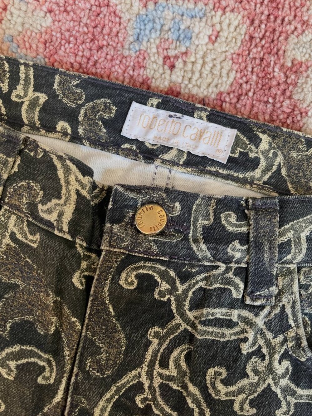 Roberto Cavalli Vintage Olive Metallic Baroque Print Jeans — Size 31 - Picture 2 of 5